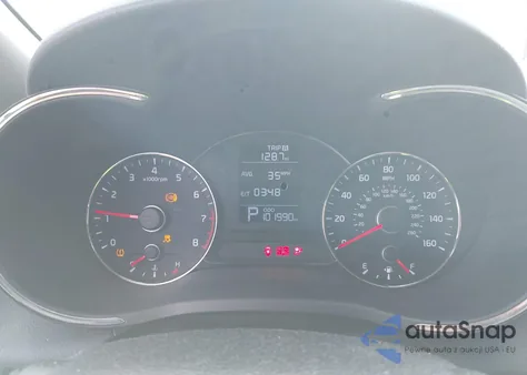 2016 Kia Forte Lx z USA, uszkodzony, nr VIN KNAFX4A66G5535635